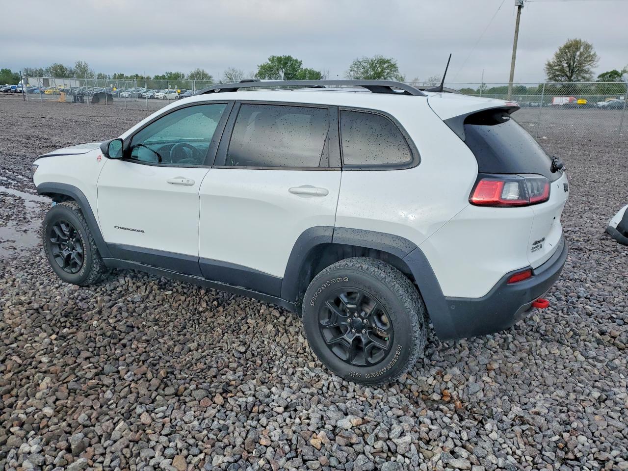 2019 JEEP CHEROKEE TRAILHAWK 4X4