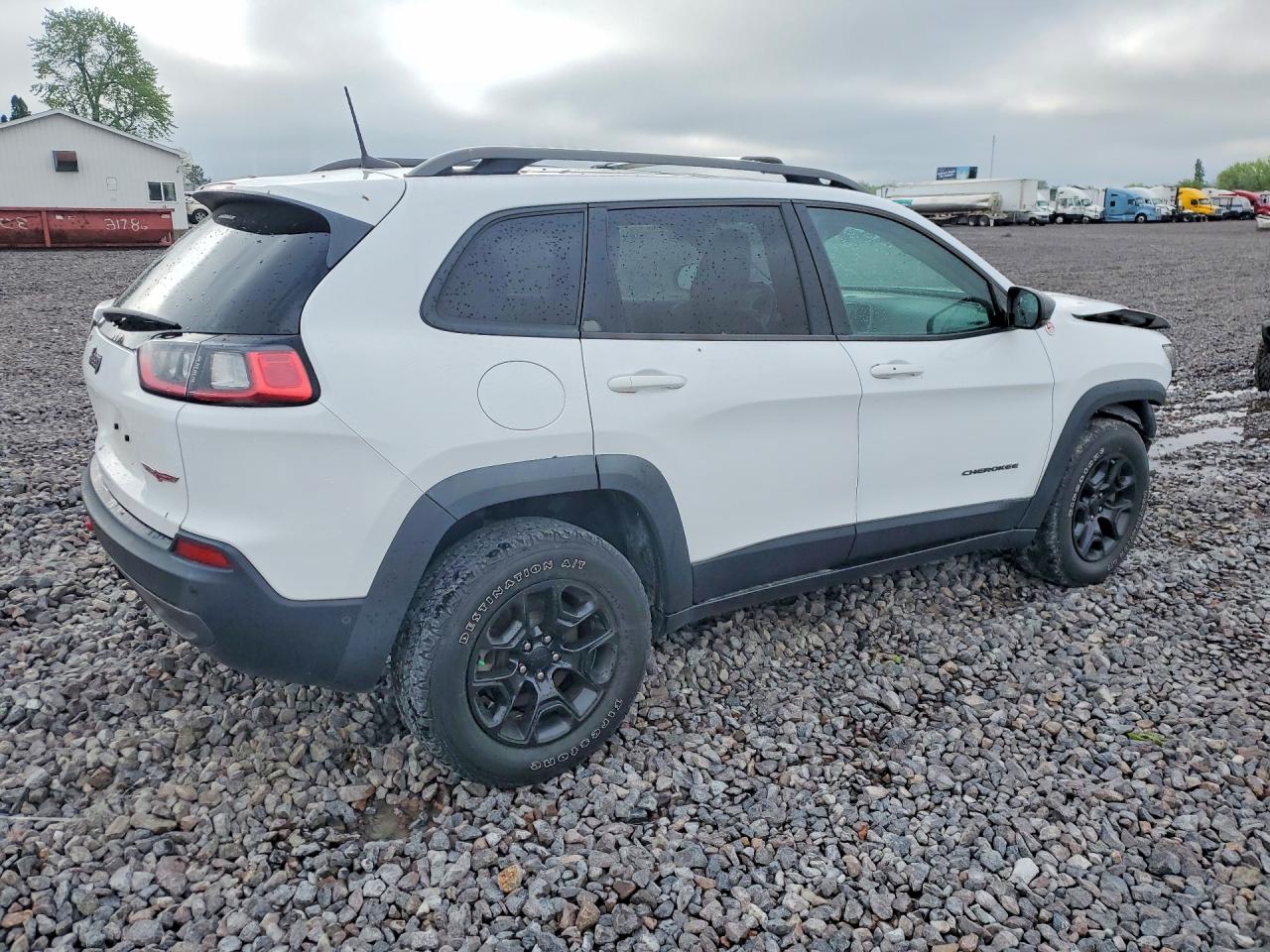 2019 JEEP CHEROKEE TRAILHAWK 4X4