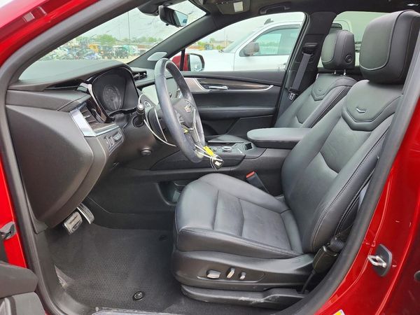 2023 CADILLAC XT5 Sport