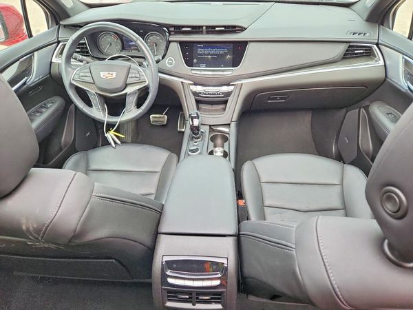 2023 CADILLAC XT5 Sport