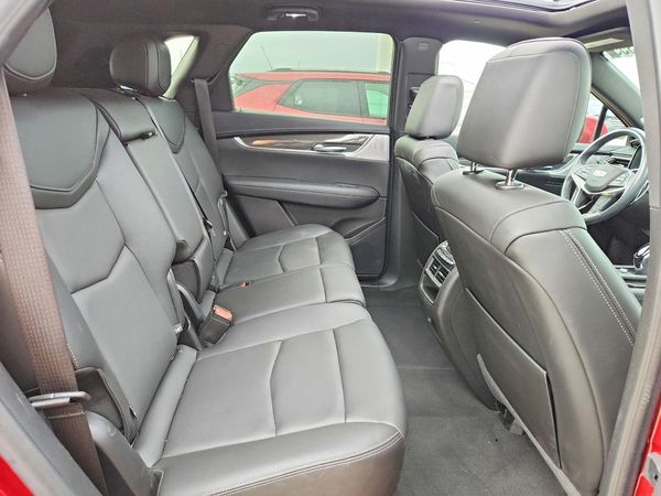 2023 CADILLAC XT5 Sport
