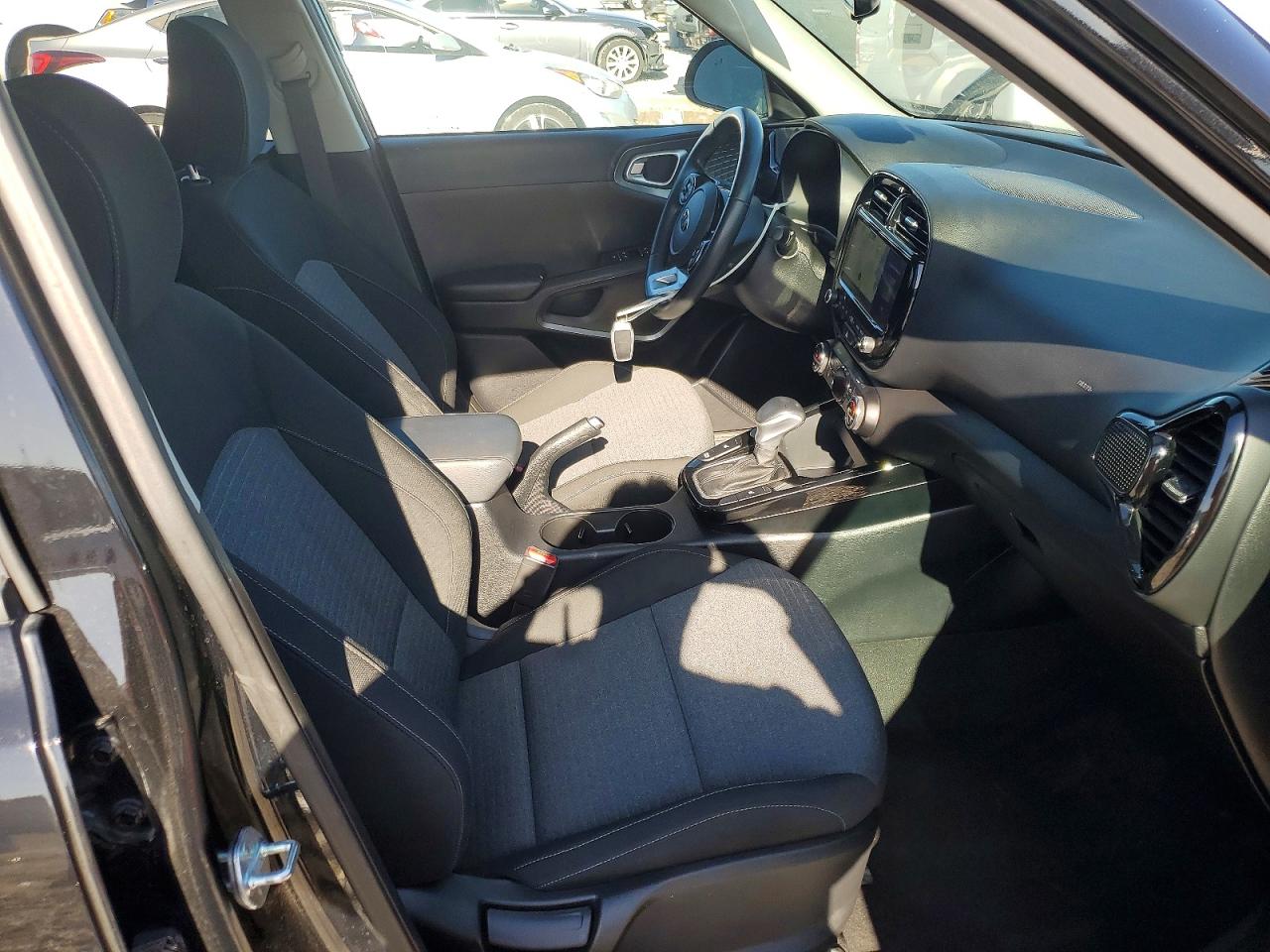 2021 KIA SOUL EX