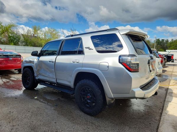 2022 TOYOTA 4RUNNER TRD Offroad Prem