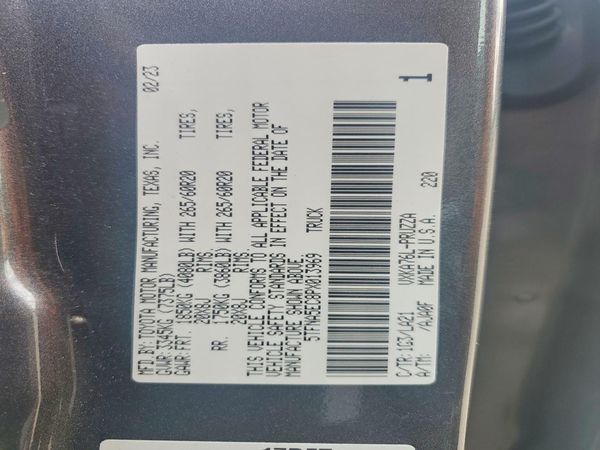 2023 TOYOTA TUNDRA Platinum
