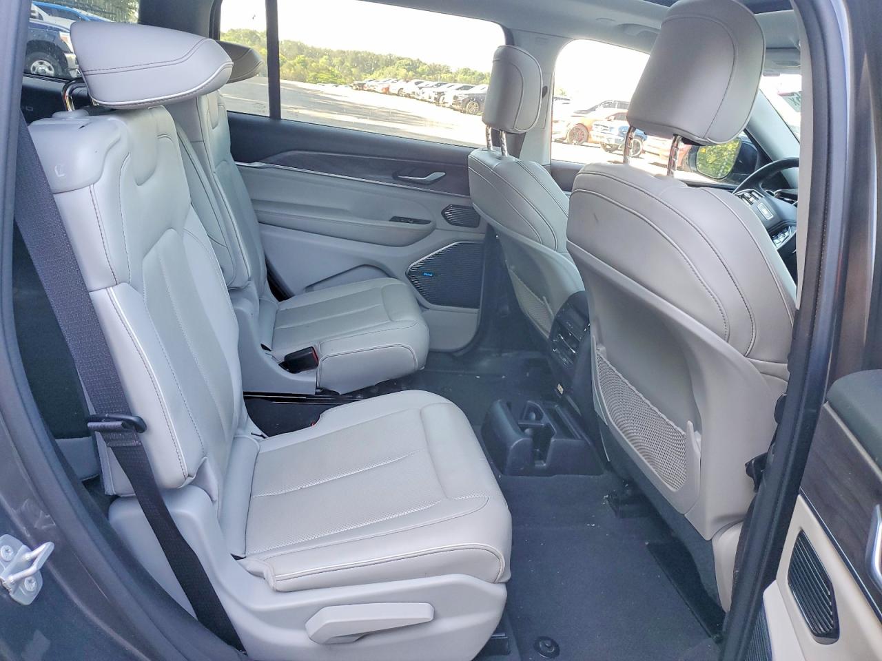 2023 JEEP GRAND CHEROKEE L OVERLAND 4X4