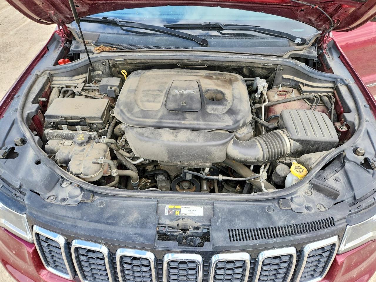 2018 JEEP GRAND CHEROKEE LAREDO 4X4