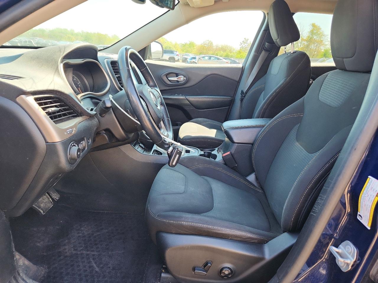 2016 JEEP CHEROKEE LATITUDE FWD
