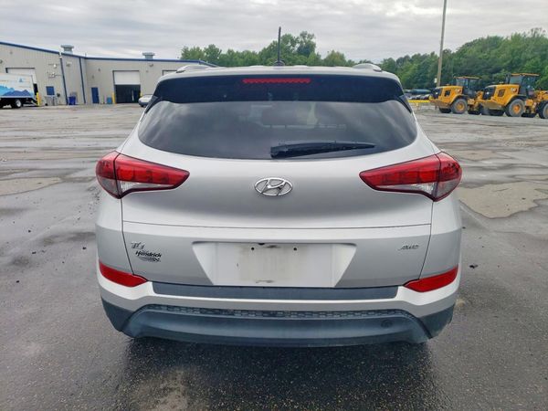 2017 HYUNDAI TUCSON