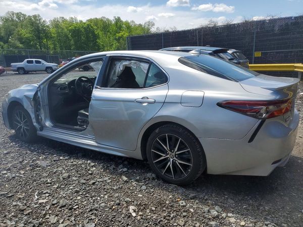 2023 TOYOTA CAMRY
