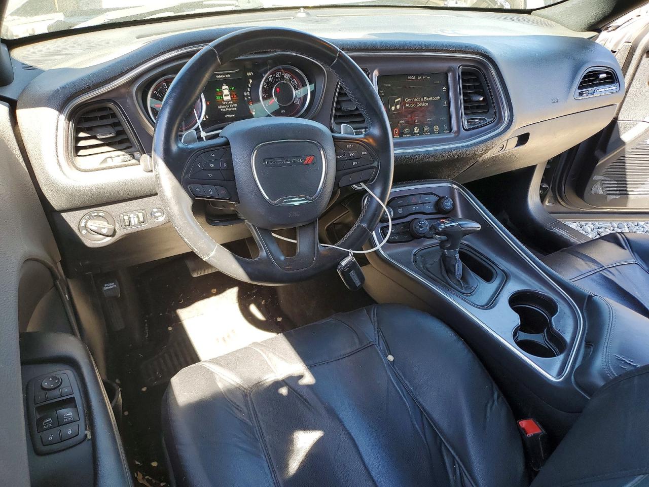 2015 DODGE CHALLENGER SXT