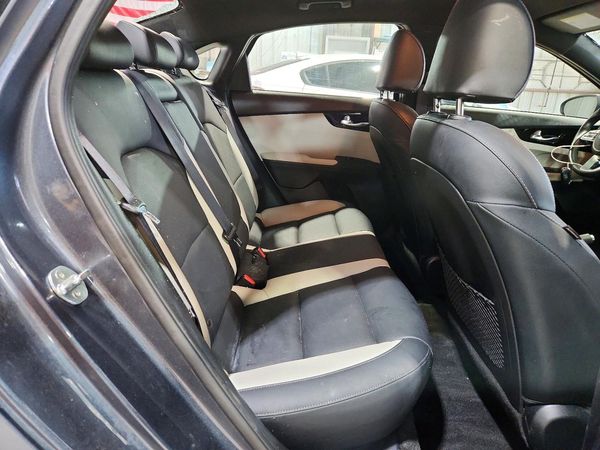2020 KIA FORTE EX