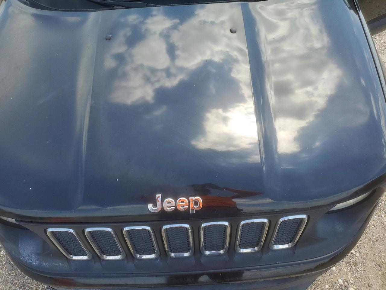 2018 JEEP RENEGADE LATITUDE 4X2