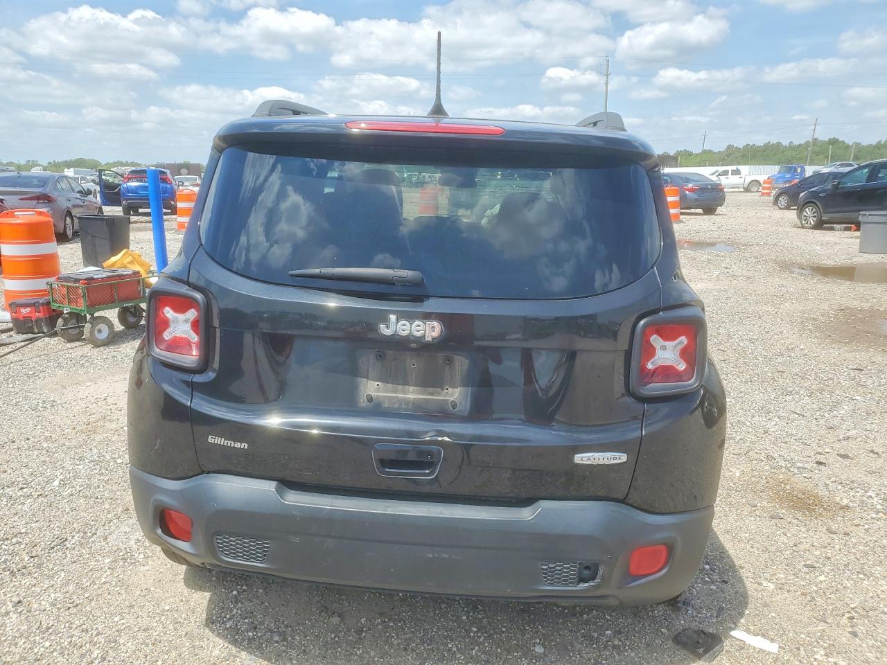 2018 JEEP RENEGADE LATITUDE 4X2