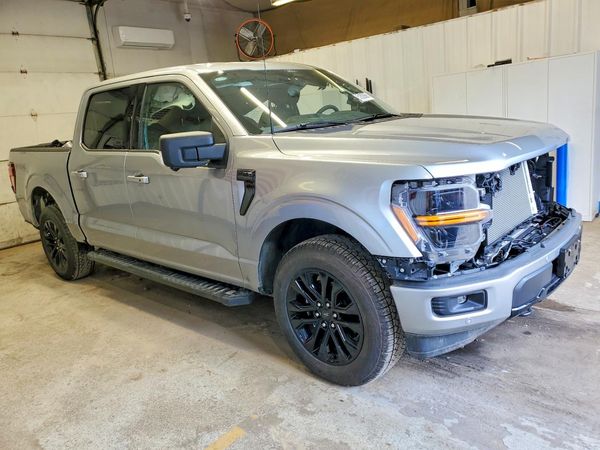 2025 FORD F150