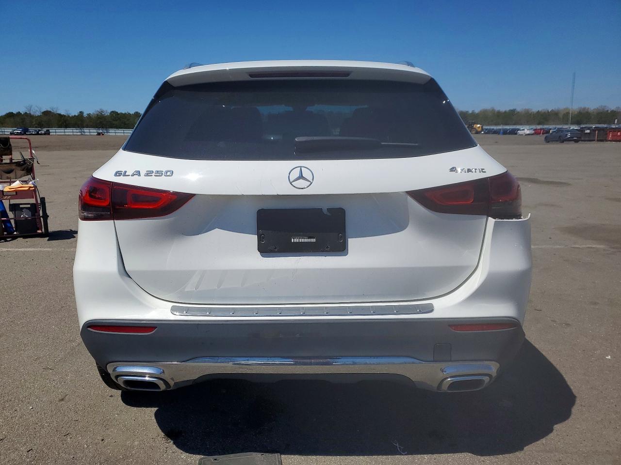 2021 MERCEDES-BENZ GLA GLA250-4M