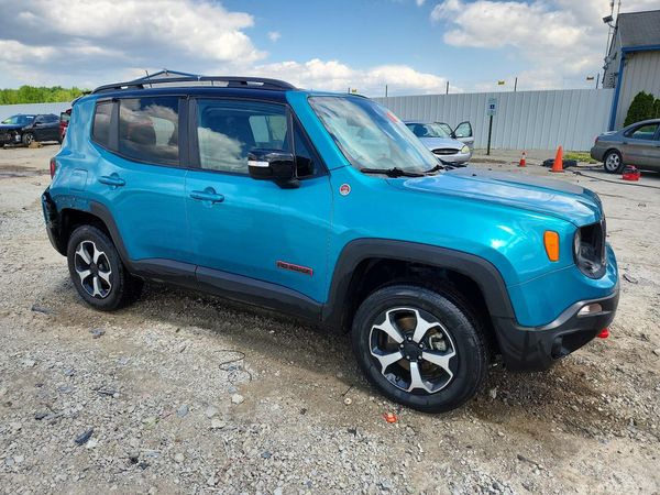 2022 JEEP RENEGADE TRAILHAWK 4X4