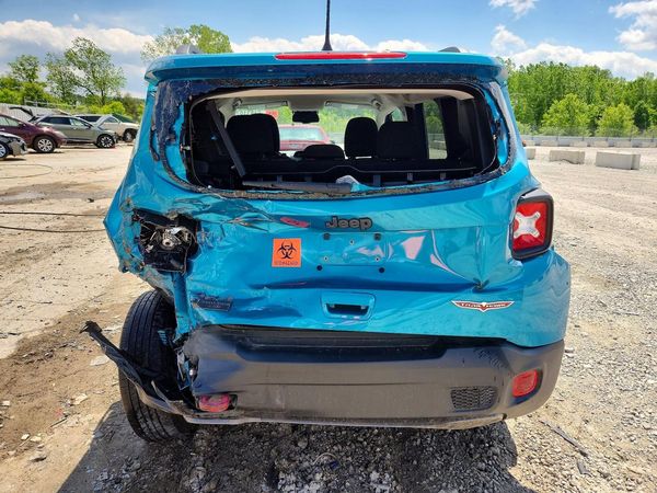 2022 JEEP RENEGADE TRAILHAWK 4X4