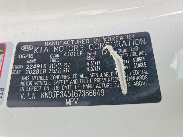 2016 KIA SOUL