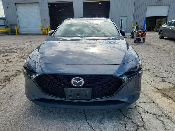 2019 MAZDA 3