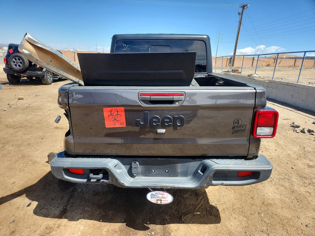 2023 JEEP GLADIATOR SPORT 4X4