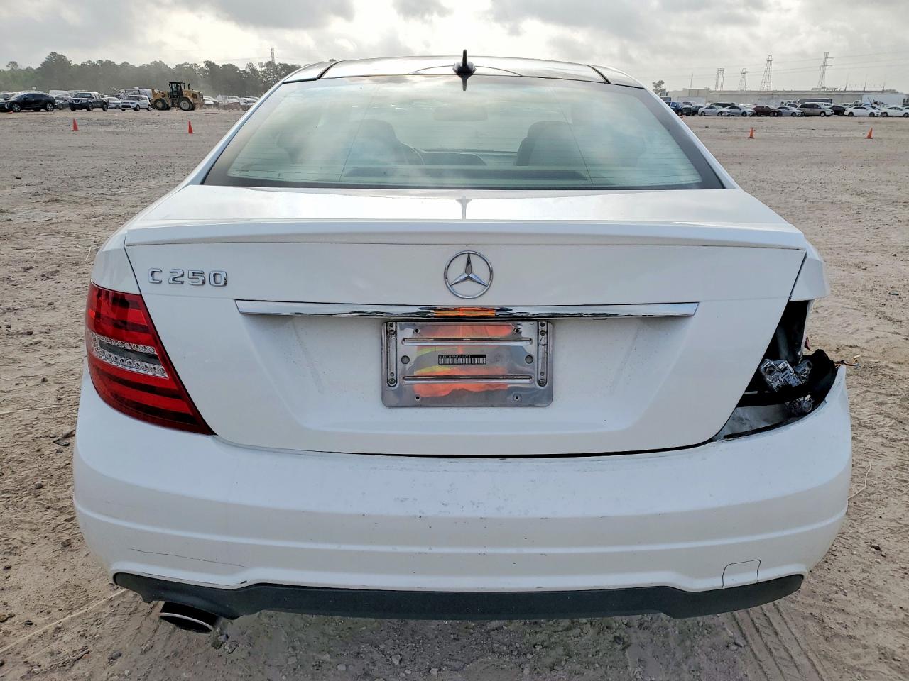 2014 MERCEDES-BENZ C C250