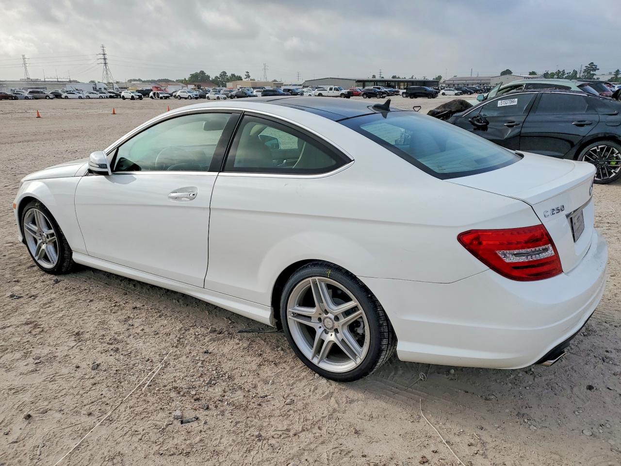 2014 MERCEDES-BENZ C C250