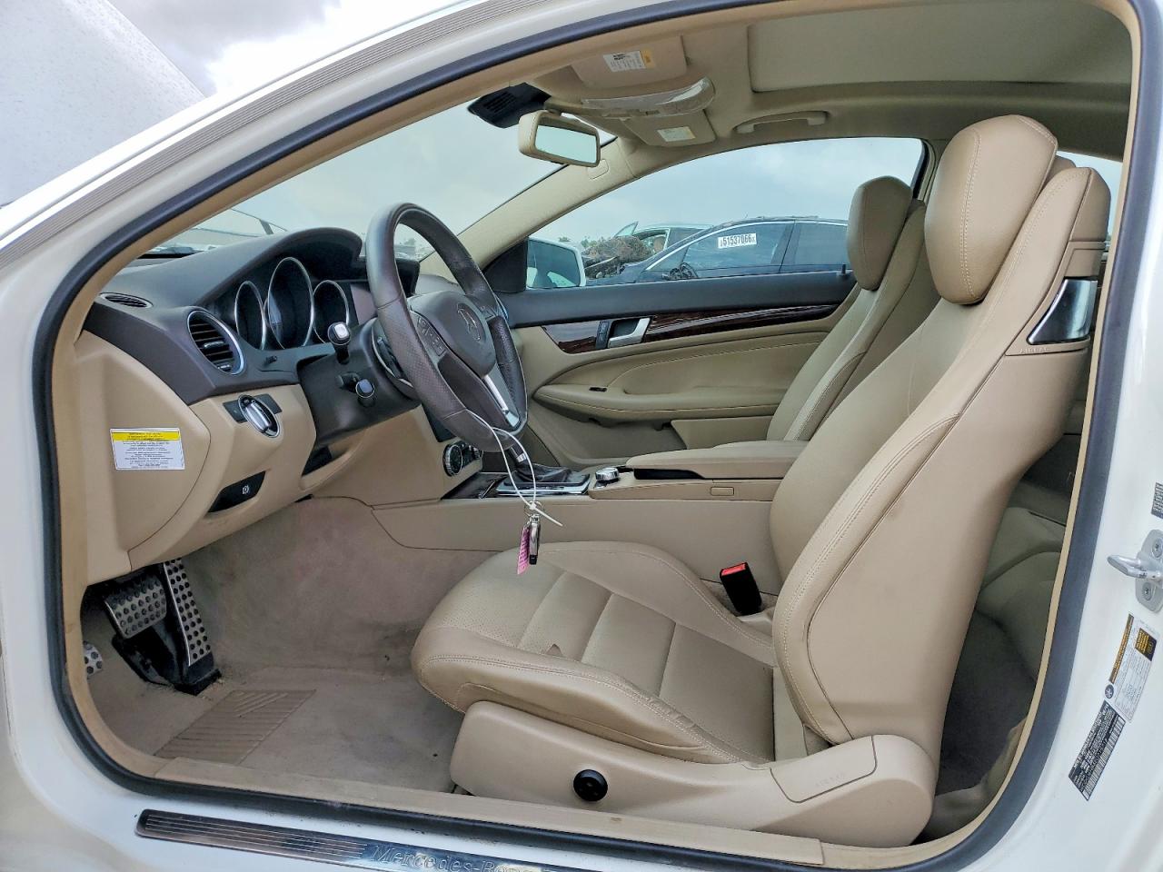 2014 MERCEDES-BENZ C C250