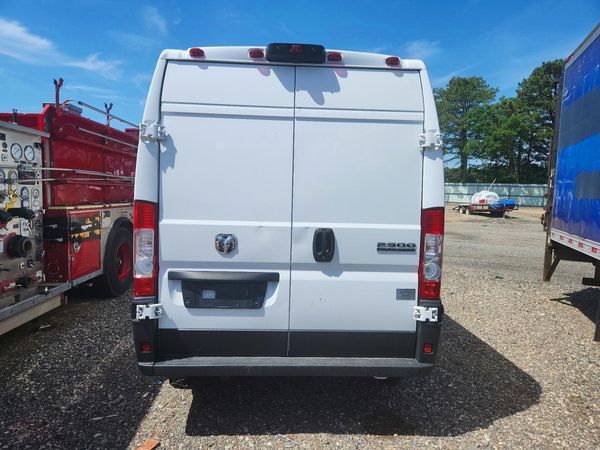 2023 RAM PROMASTER 2500 High Roof