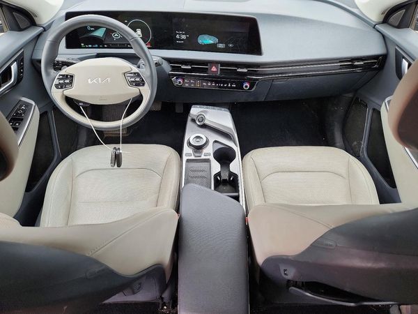 2022 KIA EV6 Light, Wind, GT-Line