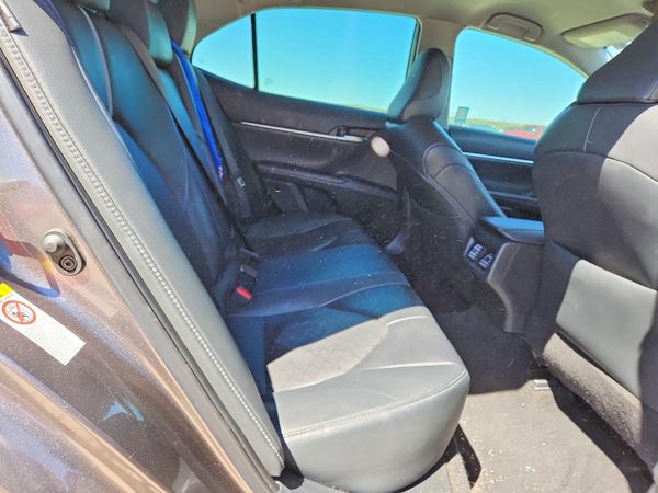 2019 TOYOTA CAMRY