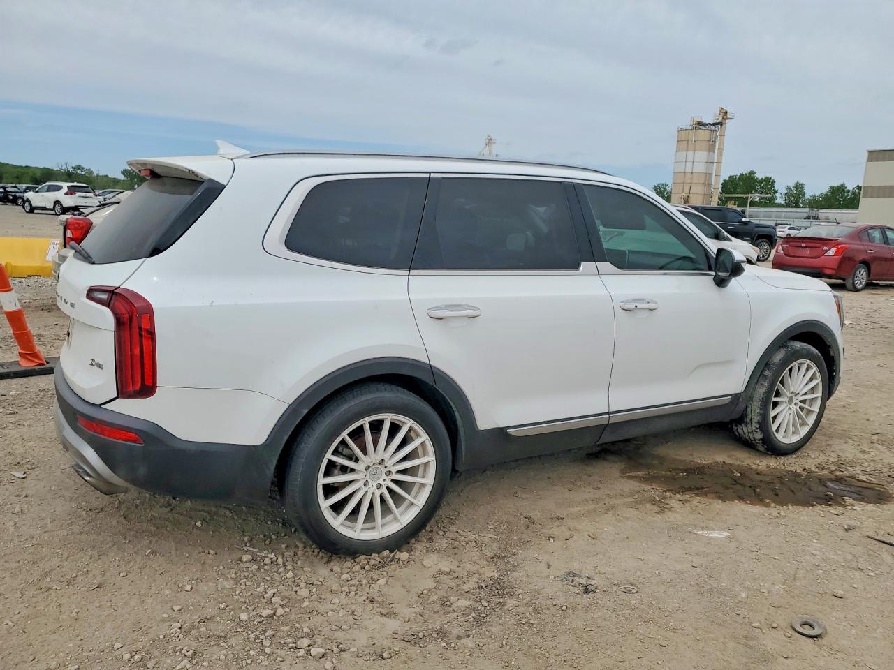 2020 KIA TELLURIDE S