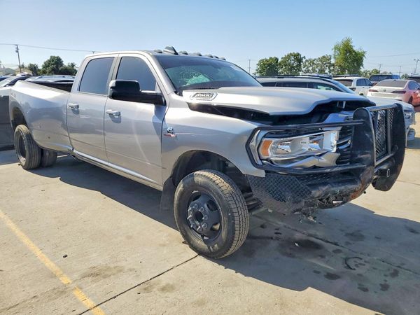 2020 RAM 3500 BIG HORN CREW CAB 4X4