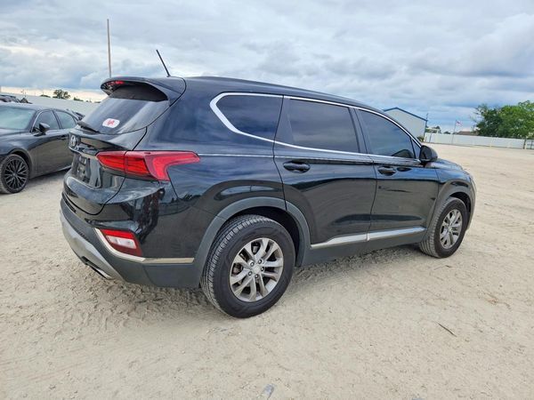 2019 HYUNDAI SANTA FE SE