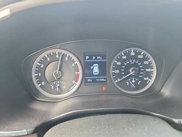 2019 HYUNDAI SANTA FE SE