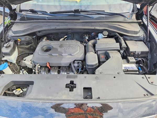 2019 HYUNDAI SANTA FE SE