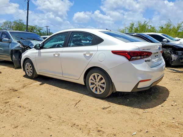 2020 HYUNDAI ACCENT SE and SEL