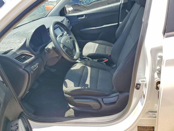 2020 HYUNDAI ACCENT SE and SEL