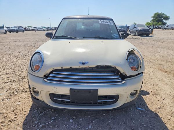 2013 MINI COOPER