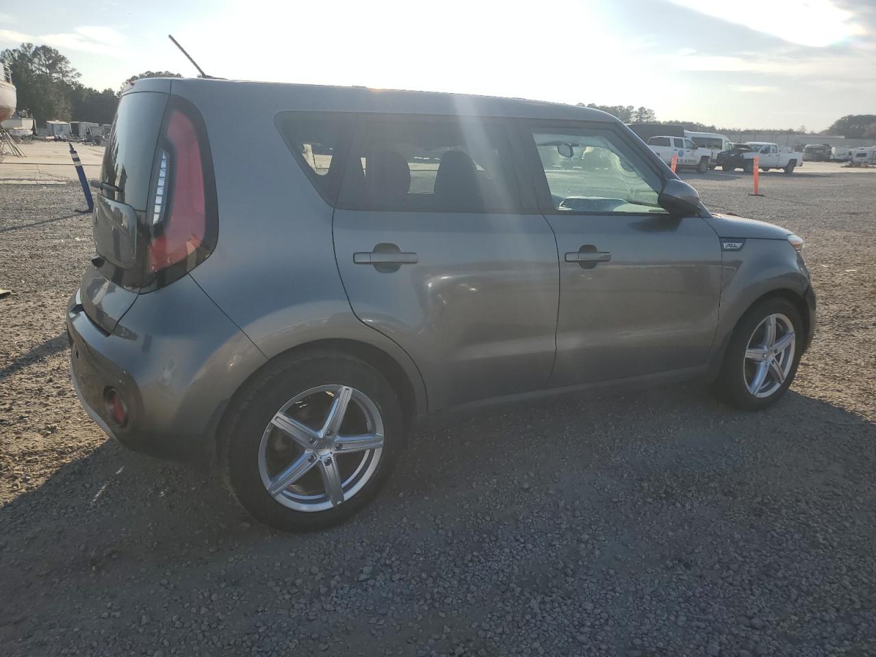2017 KIA SOUL Plus
