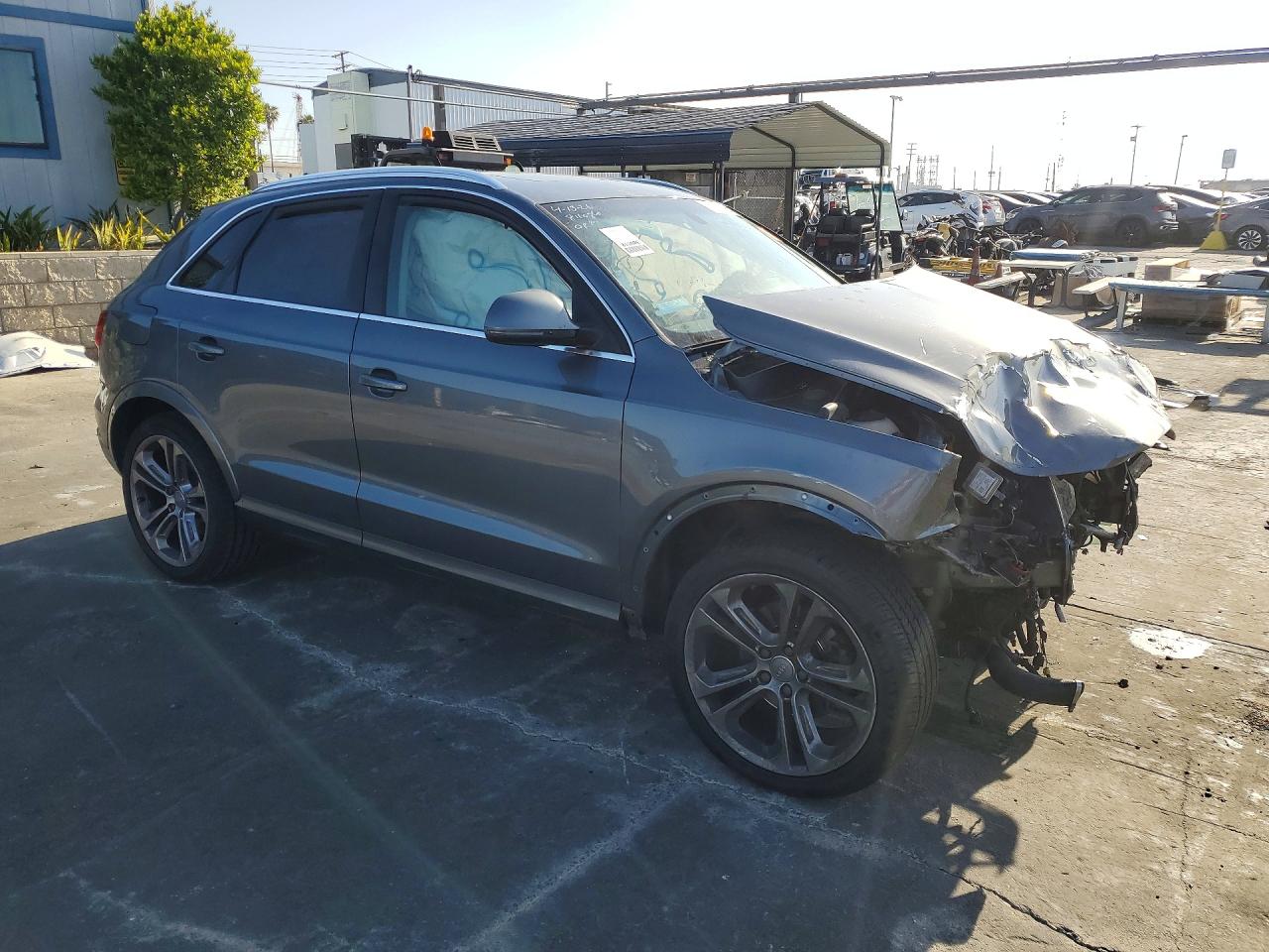 2015 AUDI Q3 quattro Premium Plus