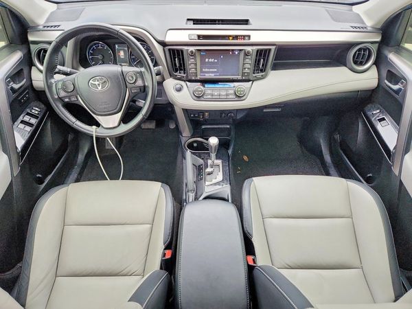 2017 TOYOTA RAV4 Ltd/Platinum