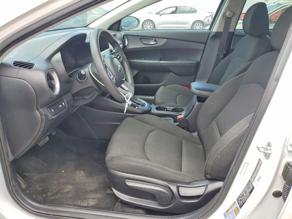 2021 KIA FORTE FE, LXS