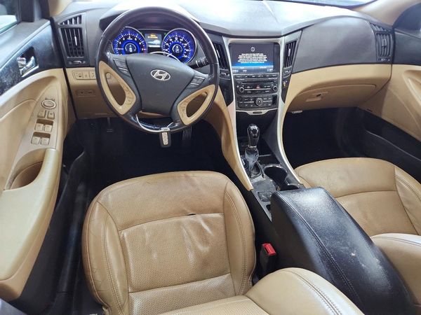 2014 HYUNDAI SONATA