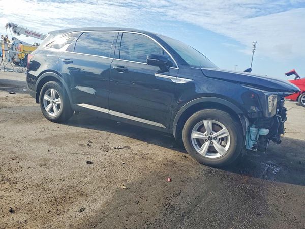 2025 KIA SORENTO LX