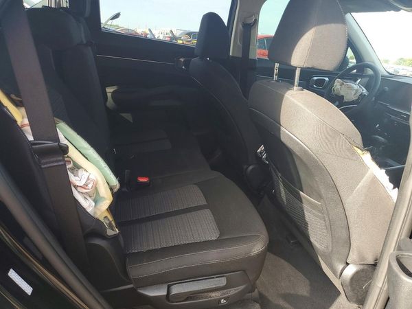 2025 KIA SORENTO LX