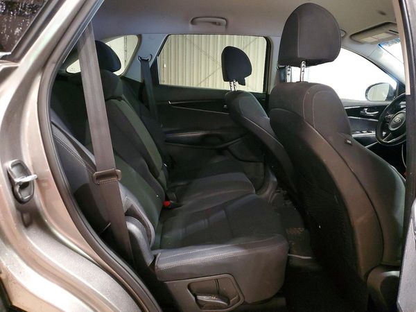 2018 KIA SORENTO