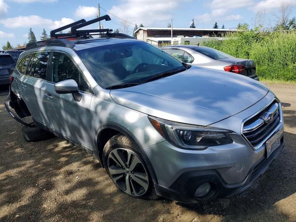 2019 SUBARU OUTBACK Limited+M/R+ES+NAVI — Passenger 3/4