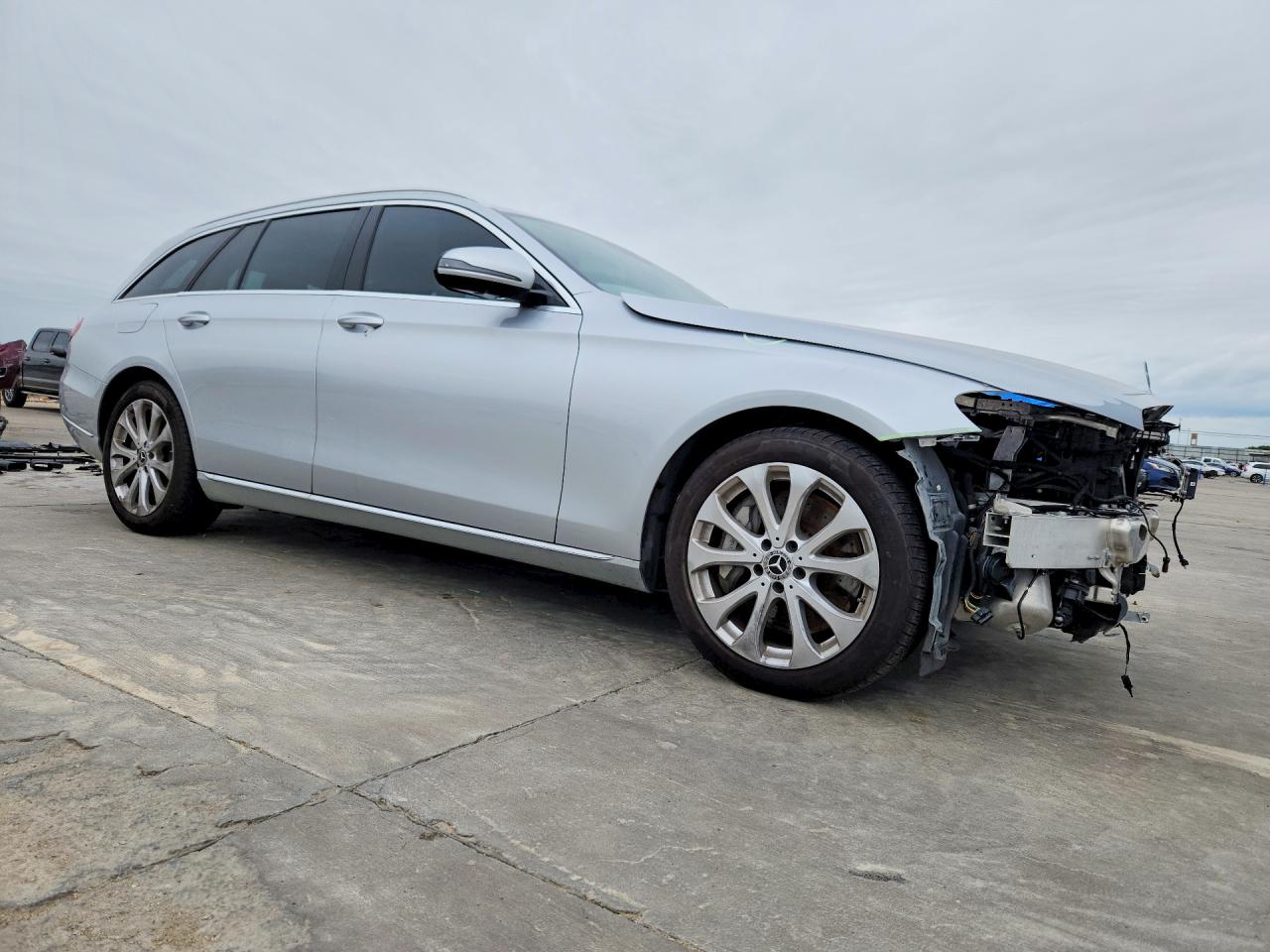 2018 MERCEDES-BENZ E E400-4M