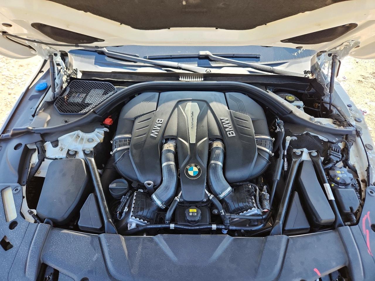 2018 BMW 750