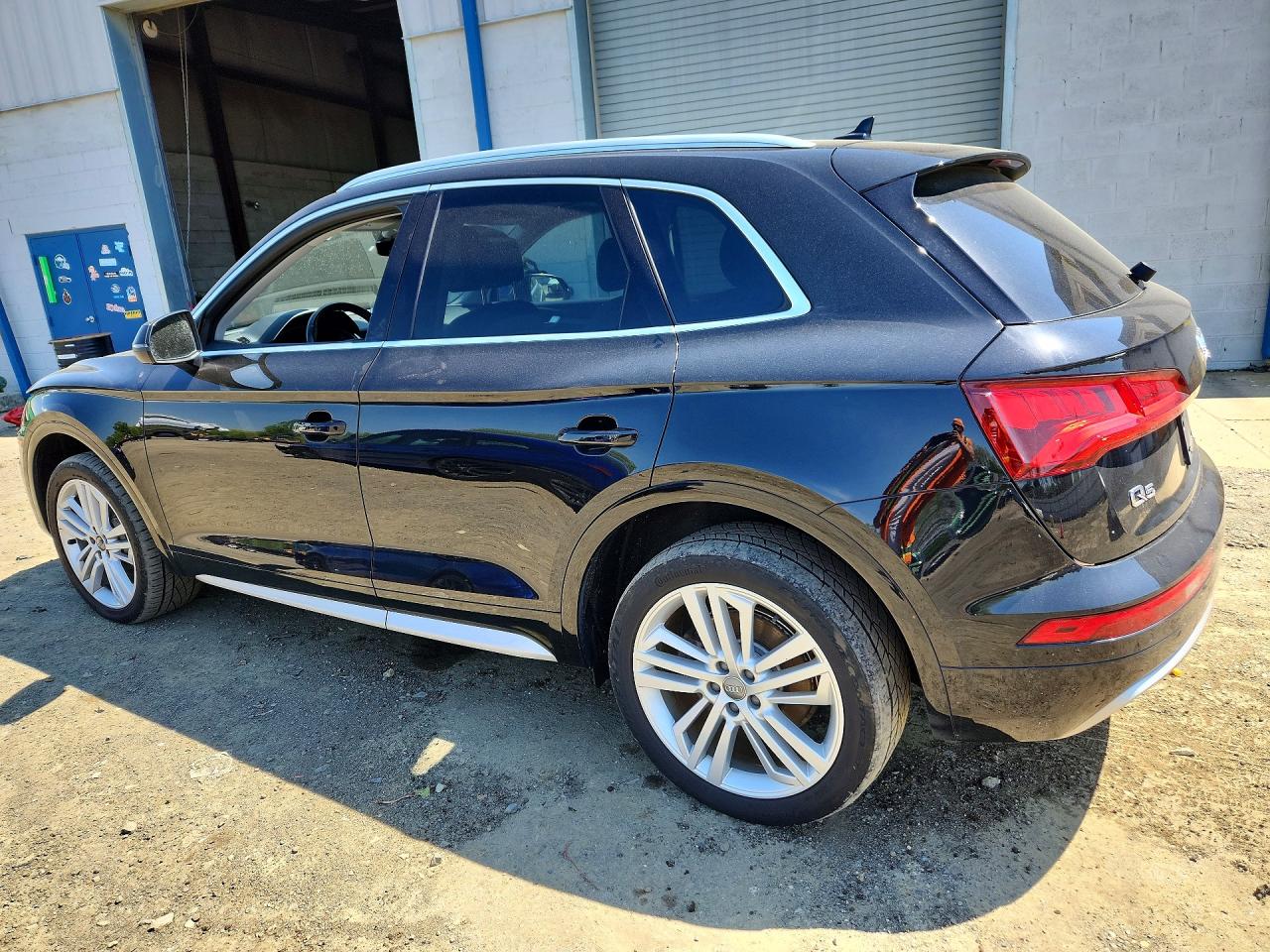 2020 AUDI Q5 quattro Premium Plus